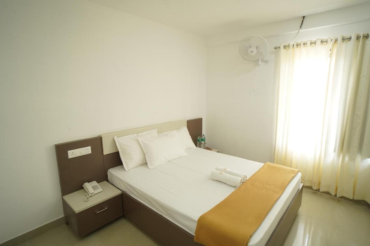 Sn Rooms Perumpāvūr المظهر الخارجي الصورة